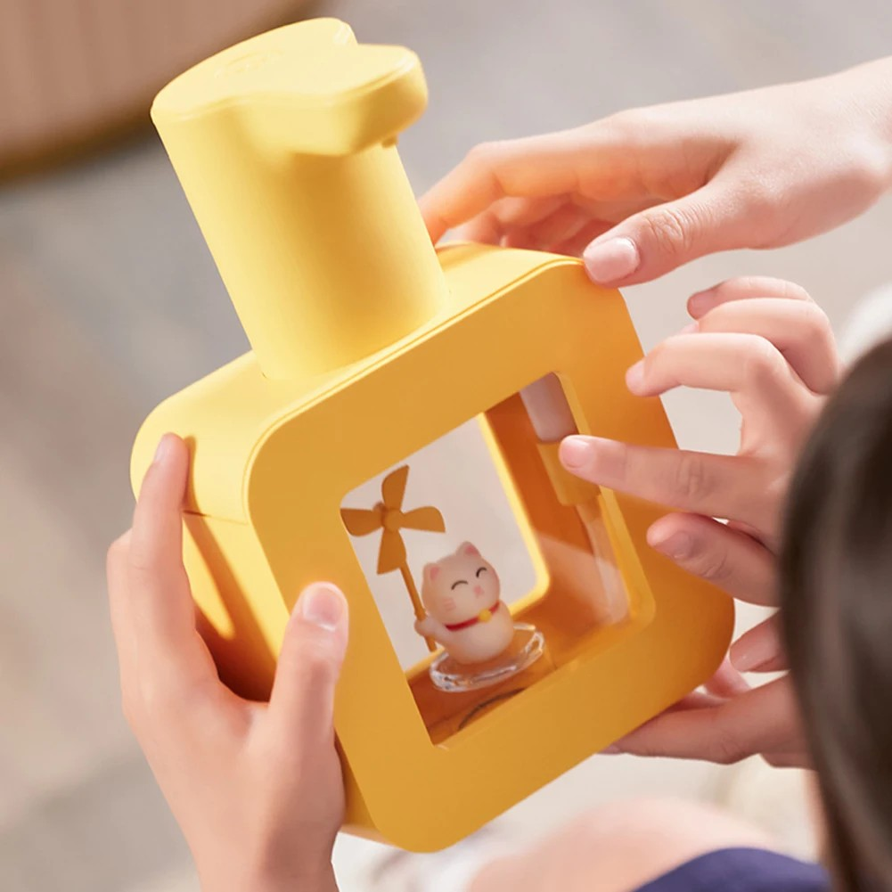 Foamy Fun Dispenser